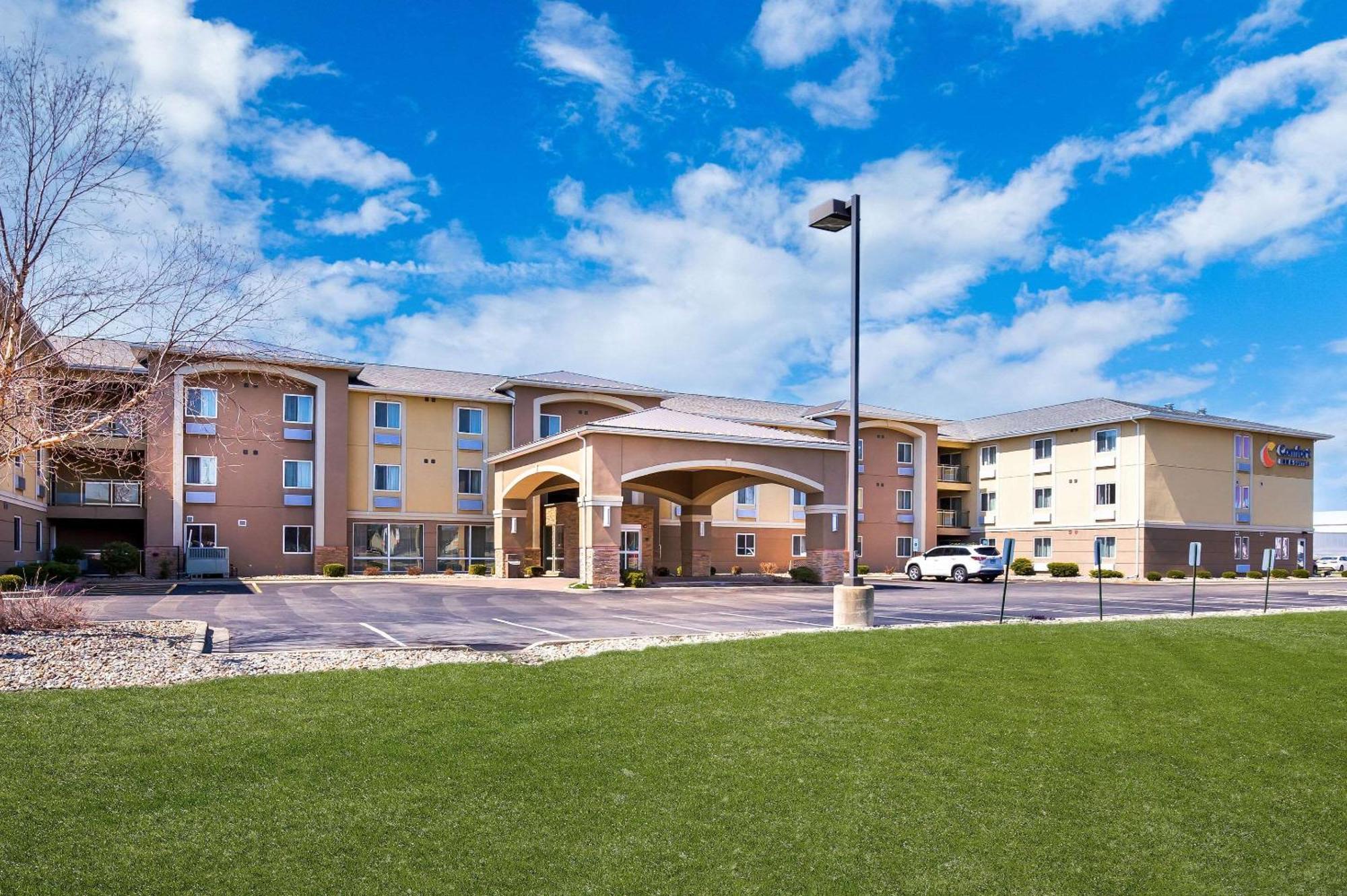 Comfort Inn & Suites Springfield I-55 Exterior photo